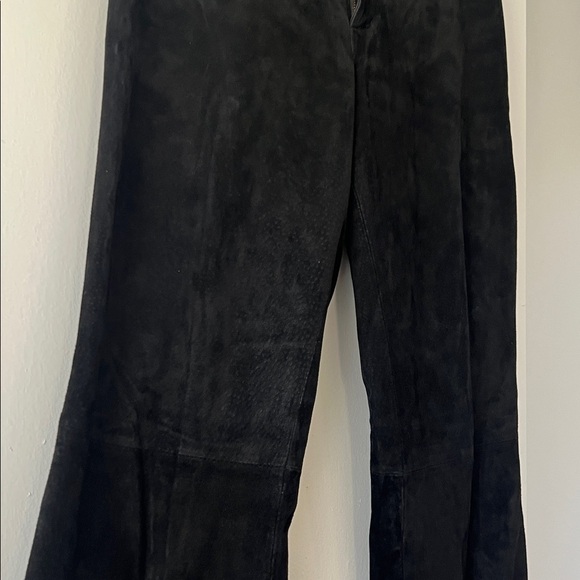 A.M.I Women’s Black Leather Pants Size 8 - Picture 3 of 7